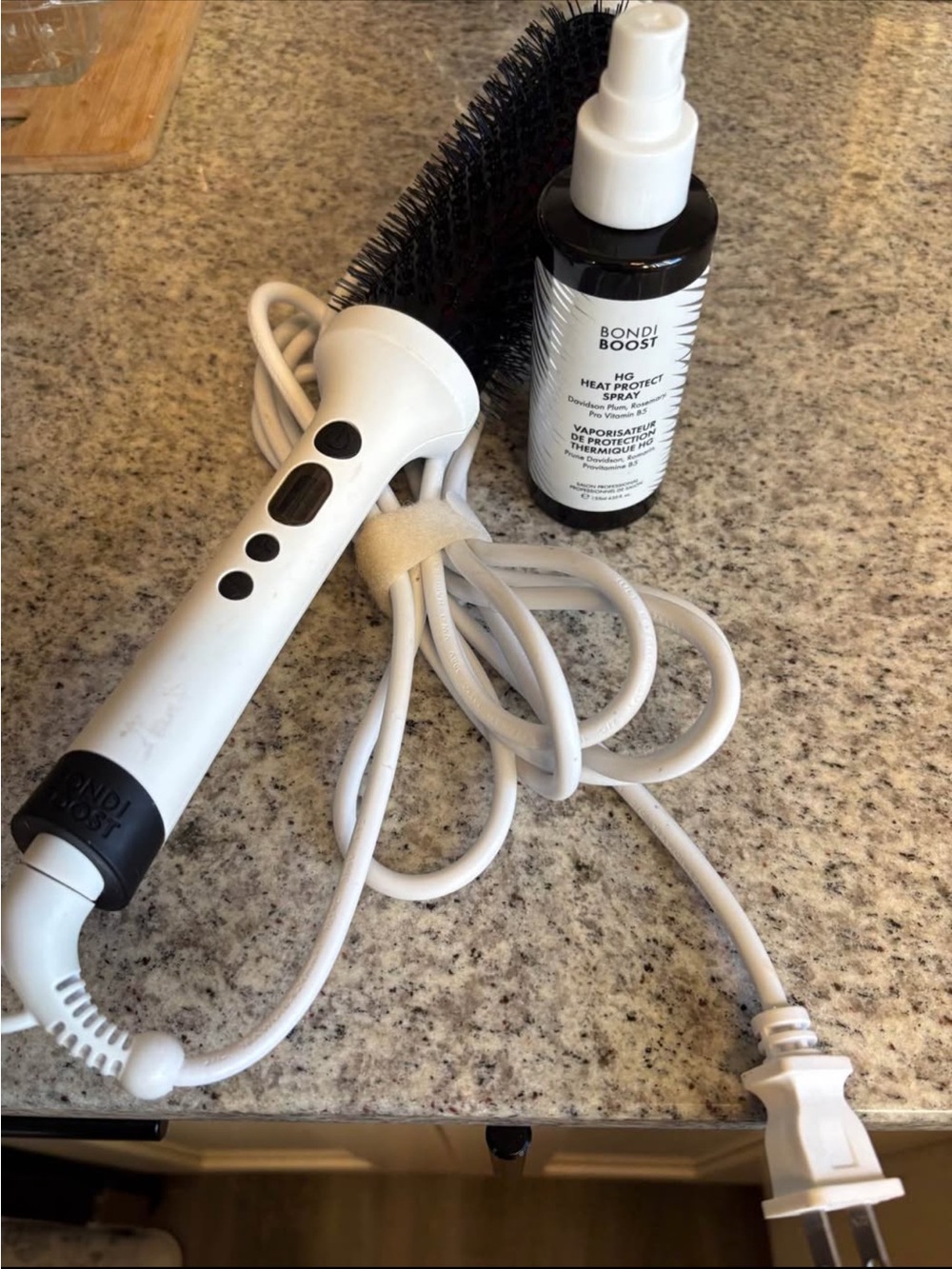 BondiBoost infrared thermal round styling brush